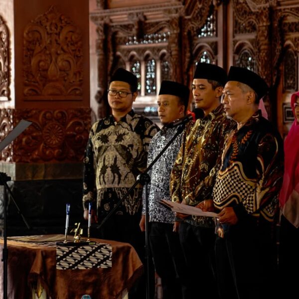 Di Hadapan Cendekiawan Muslim, Bunda Lis Titipkan Kemajuan Ponorogo